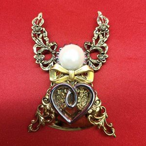 Jane Angel Metal Gold Faux Pearl Pin Brooch Signed